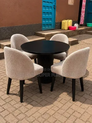 Suitable 4seater Dining Cream in Color