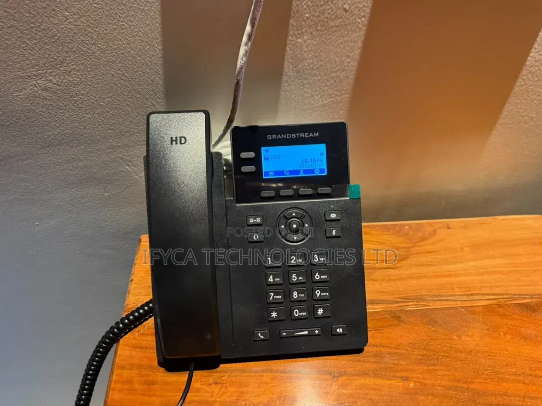 1.Grandstream Network IP Phone GRP2602P