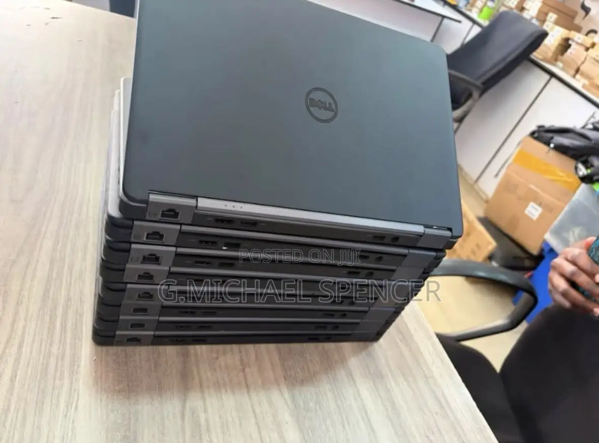 Laptop Dell Latitude E7450 8GB Intel Core i5 SSD 256GB