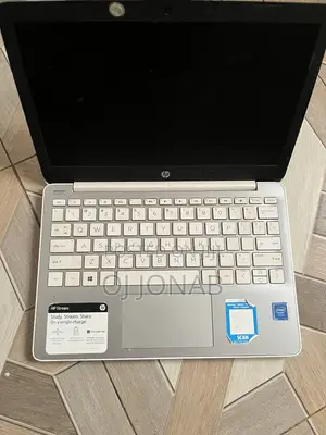 Laptop HP Stream Laptop 4GB Intel Celeron eMMC 32GB