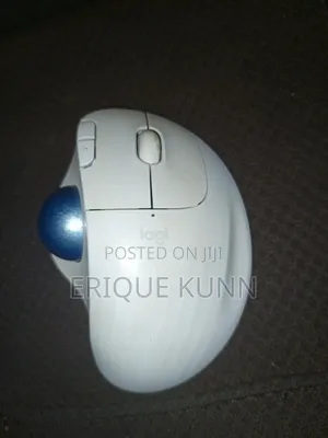 Logitech ERGO M575 Wireless Trackball Mouse