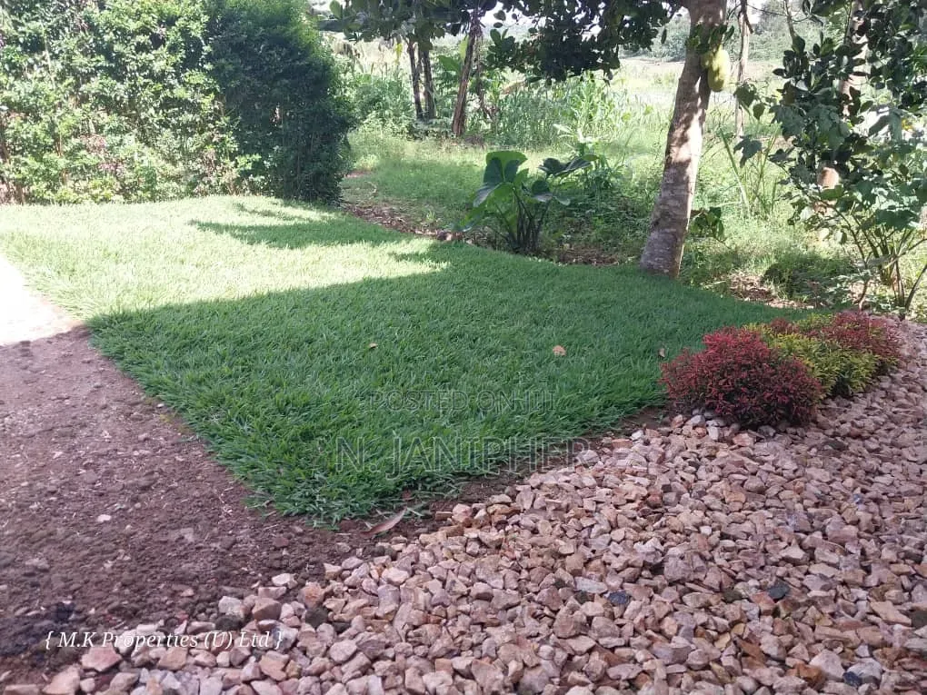1bdrm Room & Parlour in Gombe for sale