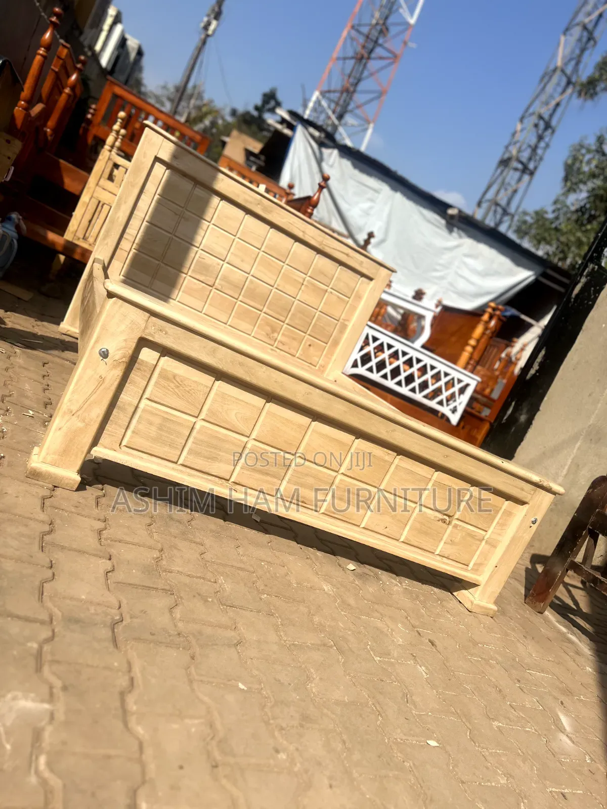 5by6 Strong Wood-Made Bed