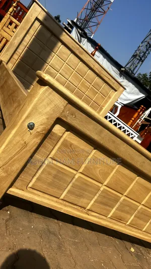 5by6 Strong Wood-Made Bed