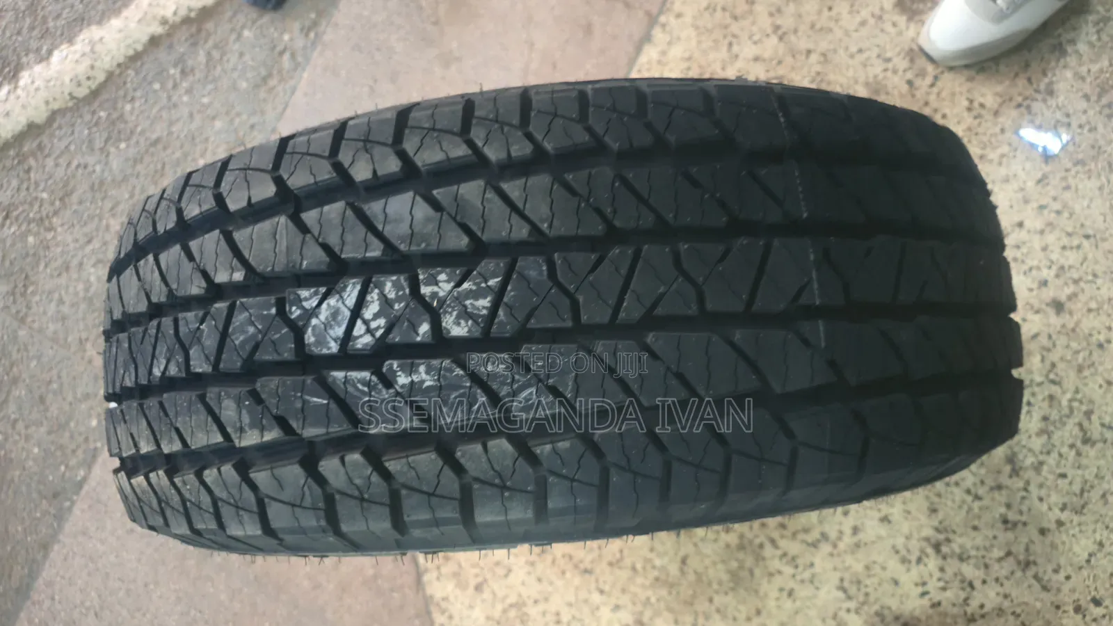 265/65r18 a/T Rxquest At21 for Landcruiser
