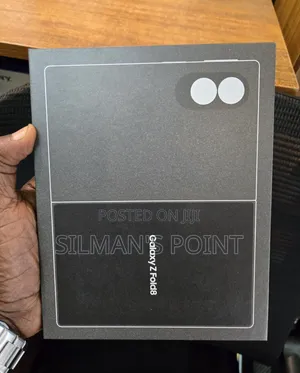 New Samsung Galaxy Z Fold8 256 GB Pink