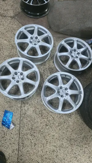 Alteza/Subaru/Merkx/Mark 2 Rims in Size 17