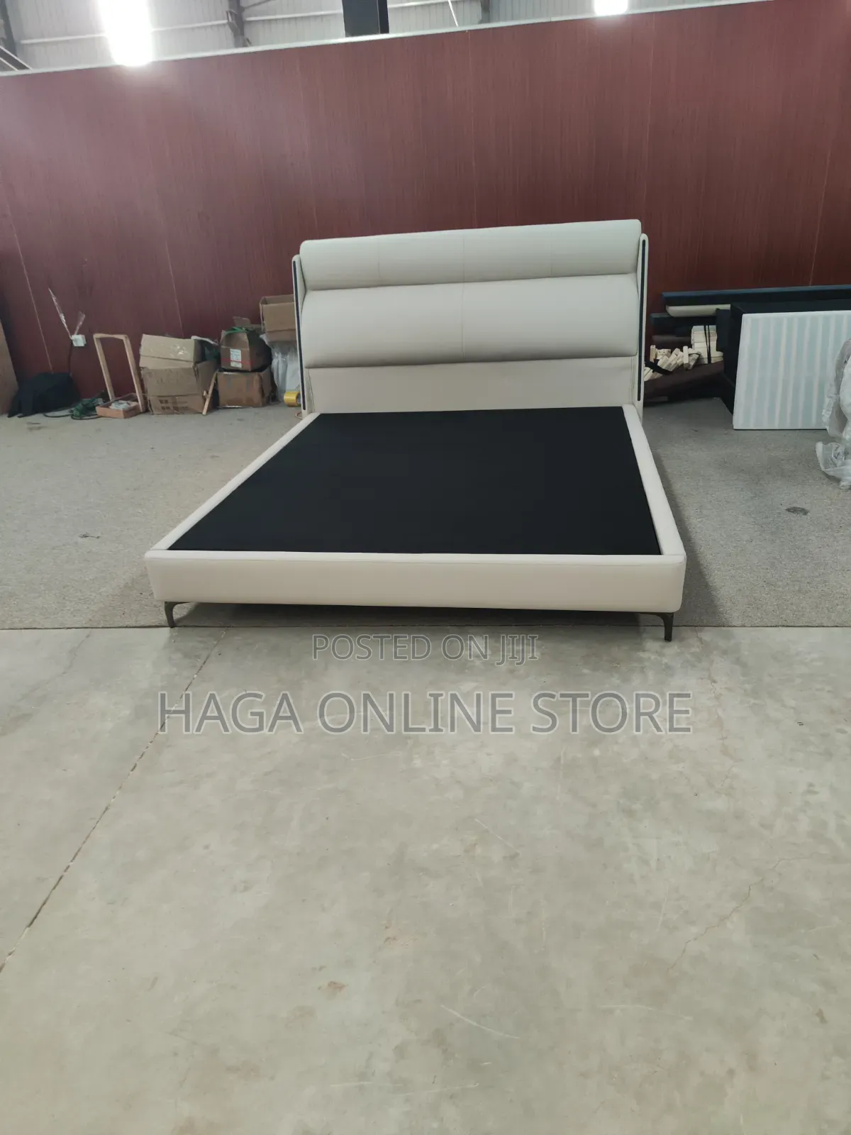 King Size Bed With Two Side Drawers