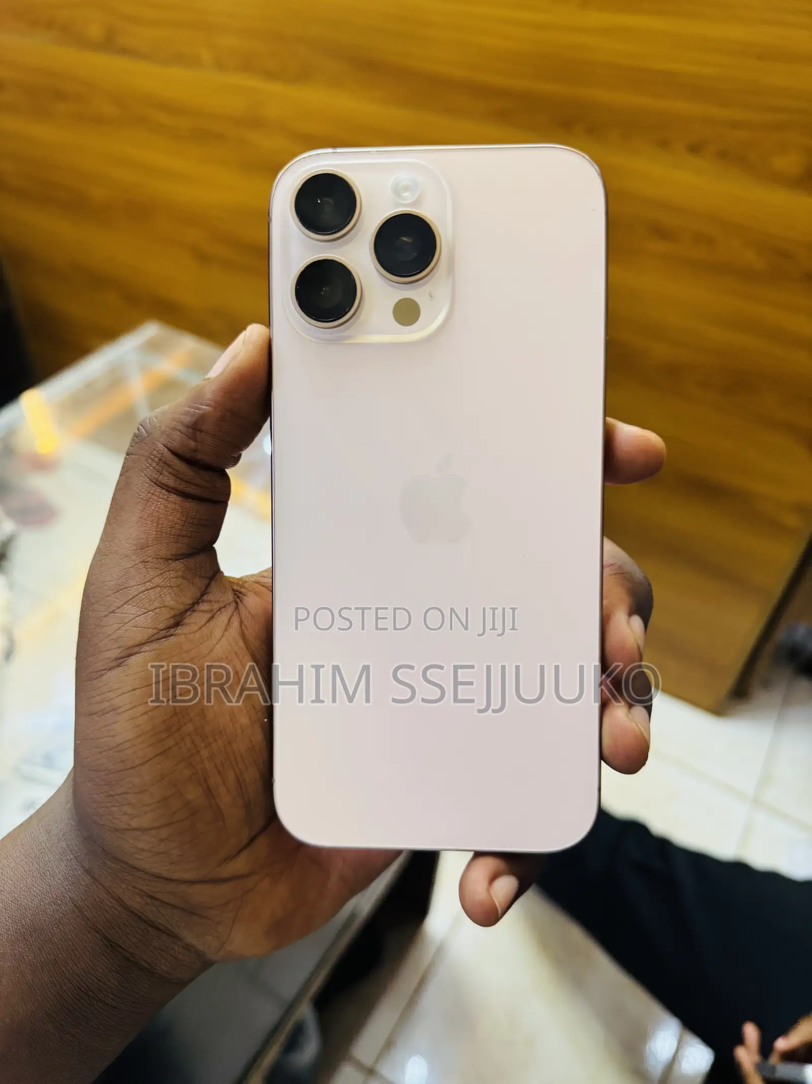 Apple iPhone 16 Pro Max 512 GB Gold