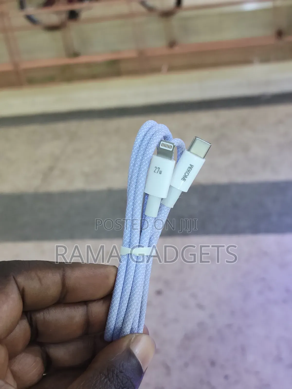 Type-C to Lightning (IPH) Data and Fast-Charging Cable,