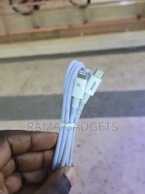 Type-C to Lightning (IPH) Data and Fast-Charging Cable,