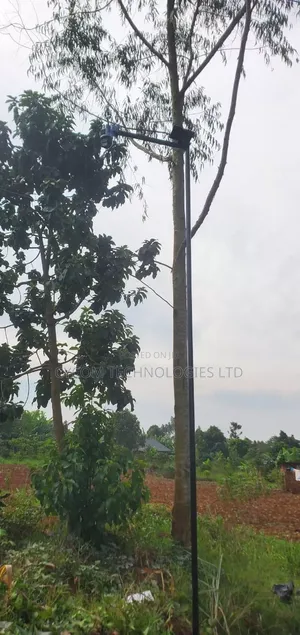 Solar Camera Mouned on Pole