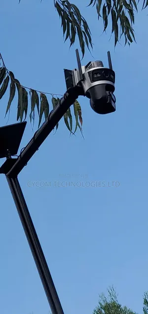 Solar Camera Mouned on Pole