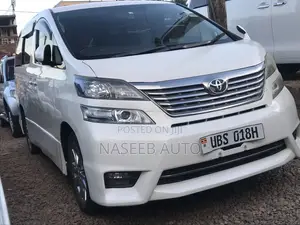 Toyota Vellfire 2011 White