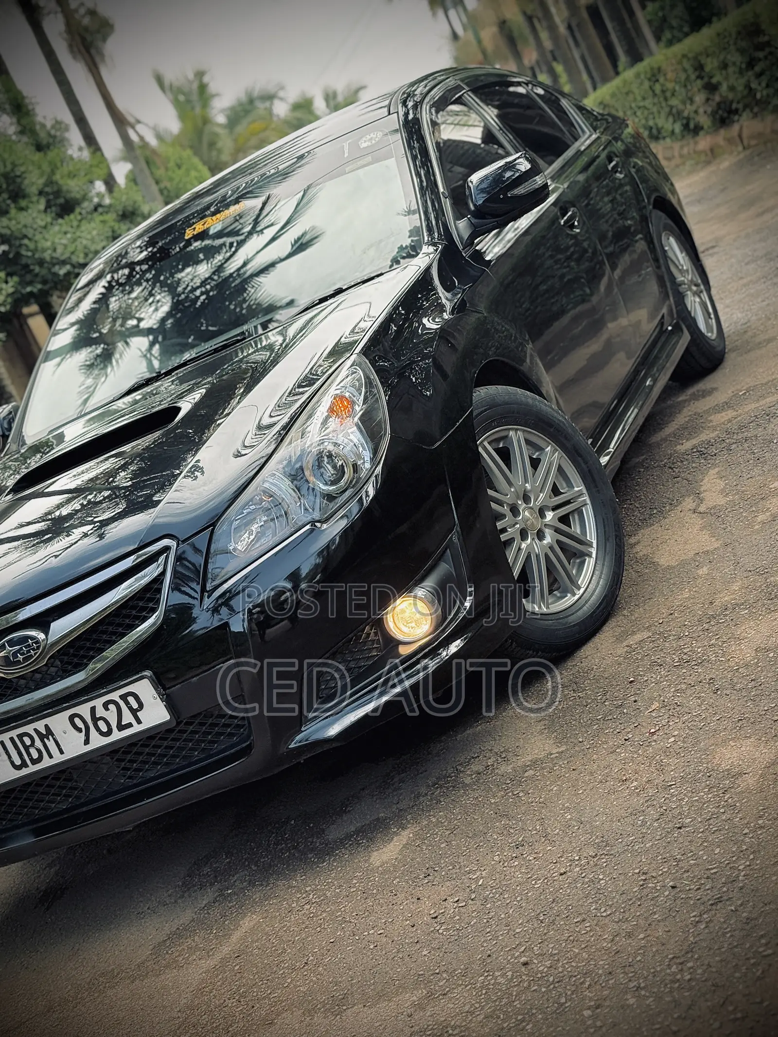 Subaru Legacy 2011 Black