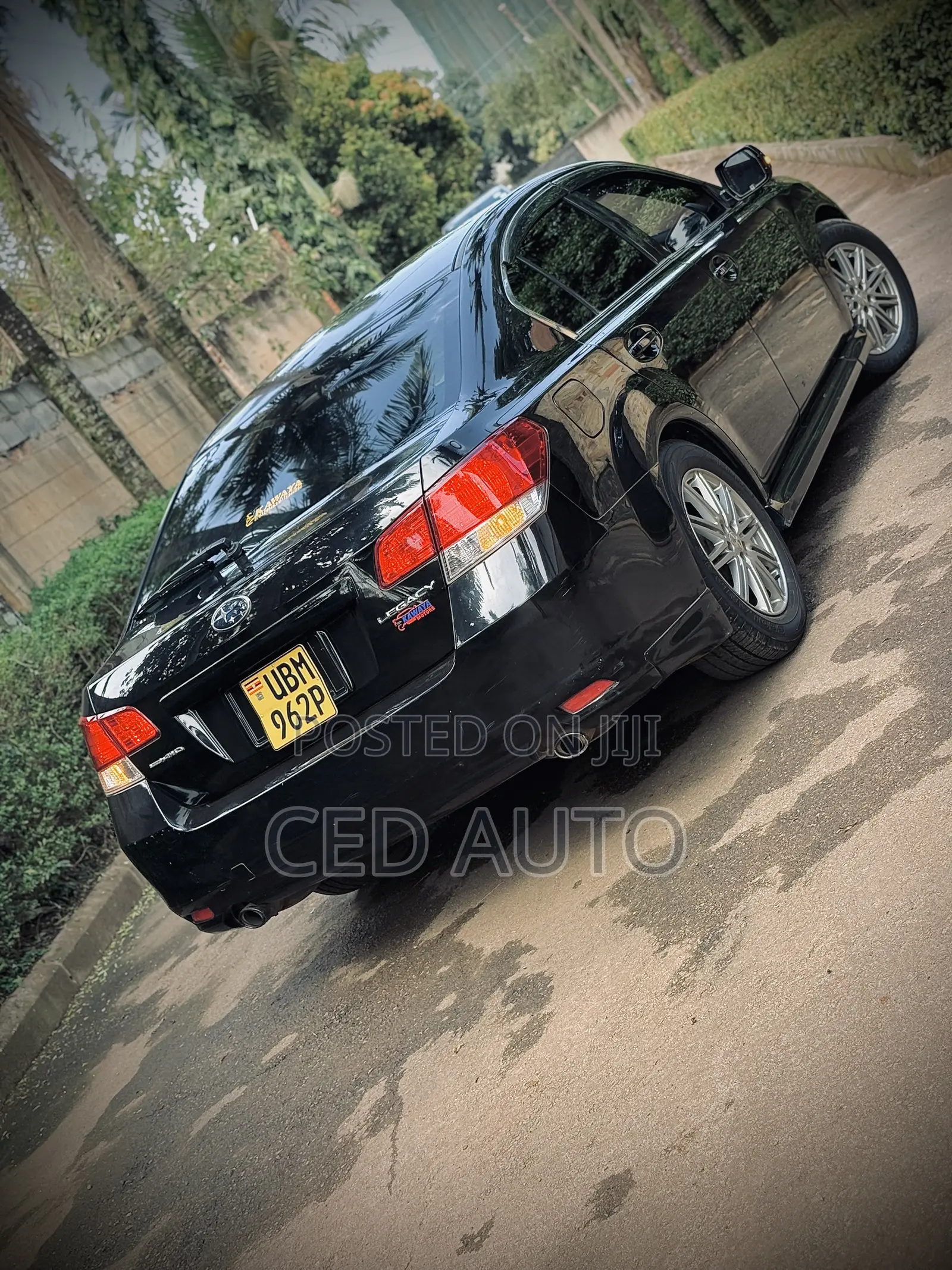 Subaru Legacy 2011 Black
