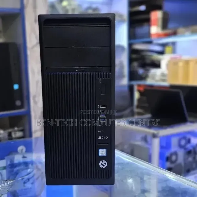 Desktop Computer HP Z240 8GB Intel Core i7 HDD 500GB