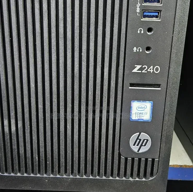 Desktop Computer HP Z240 8GB Intel Core i7 HDD 500GB