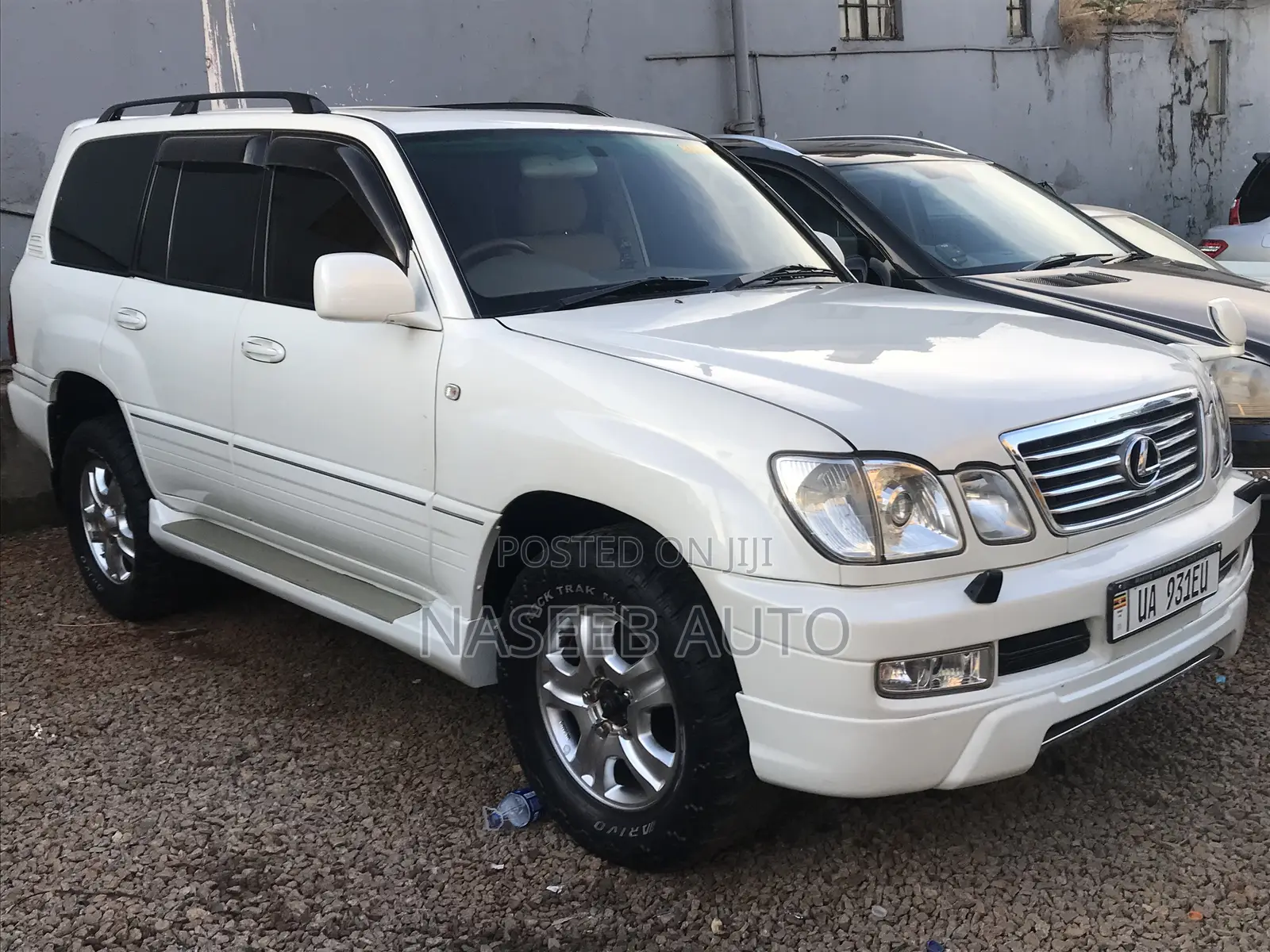 Toyota Land Cruiser Cygnus 4.7 2006 Silver