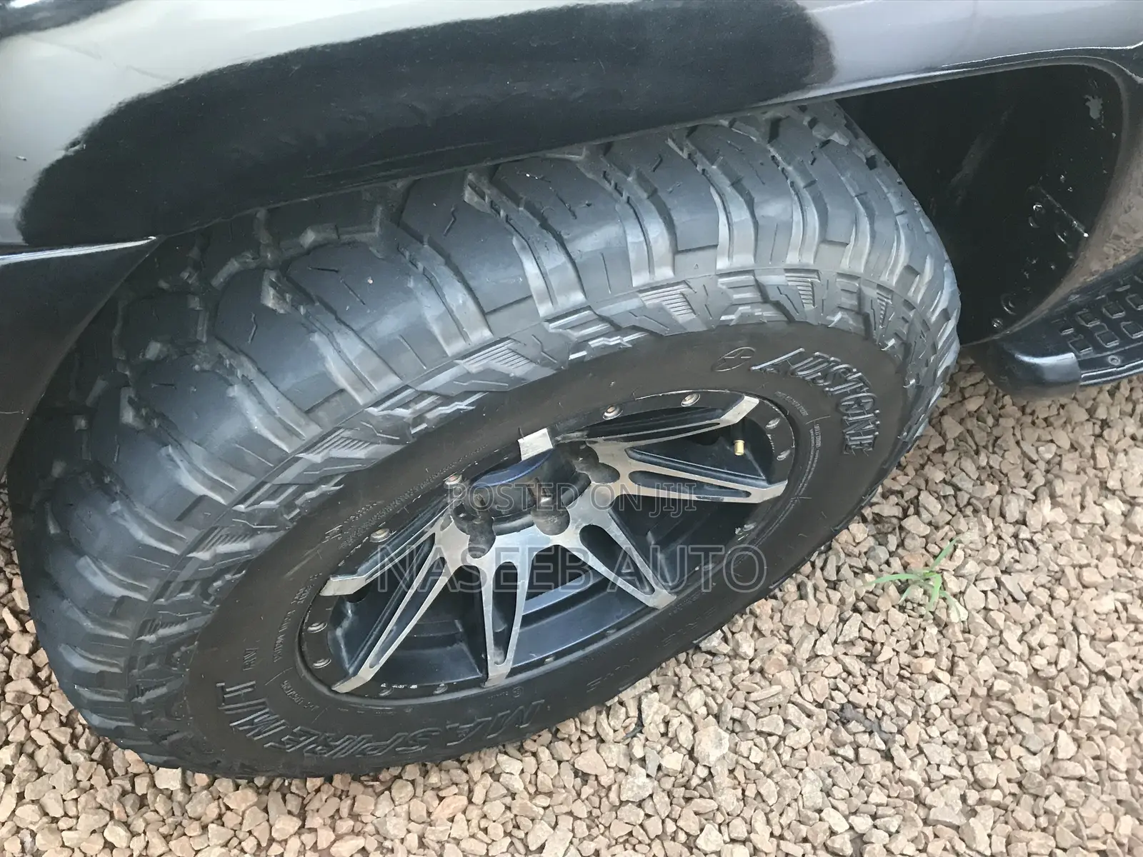 Toyota Hilux 2009 Black