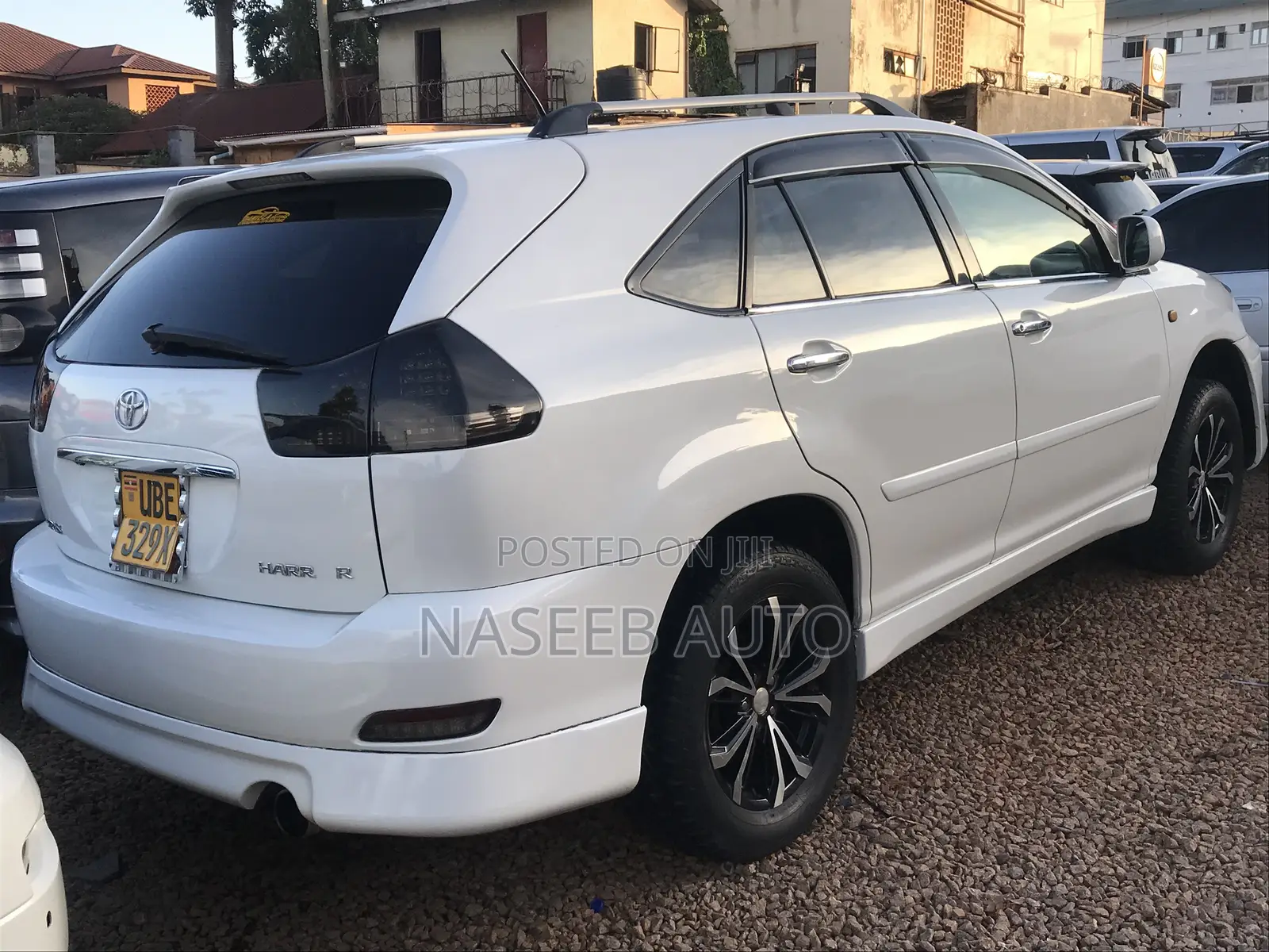 Toyota Harrier 2007 White