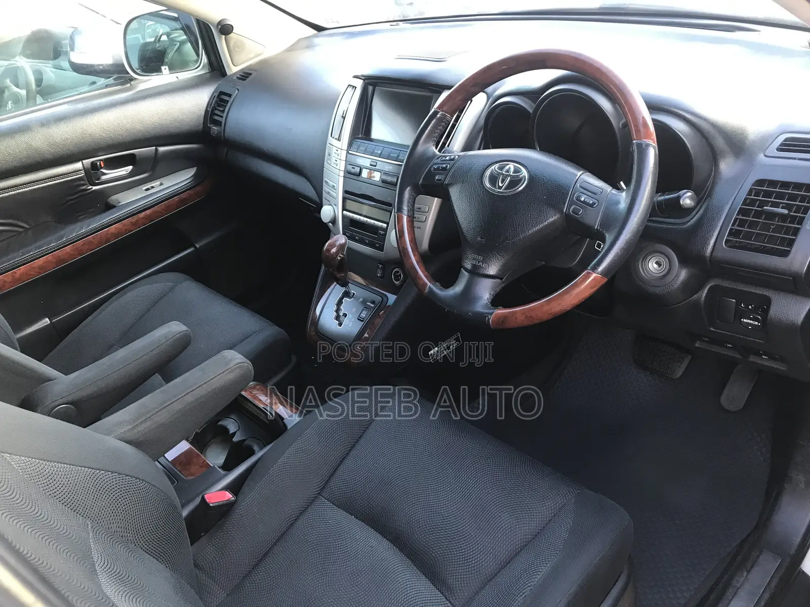 Toyota Harrier 2007 White