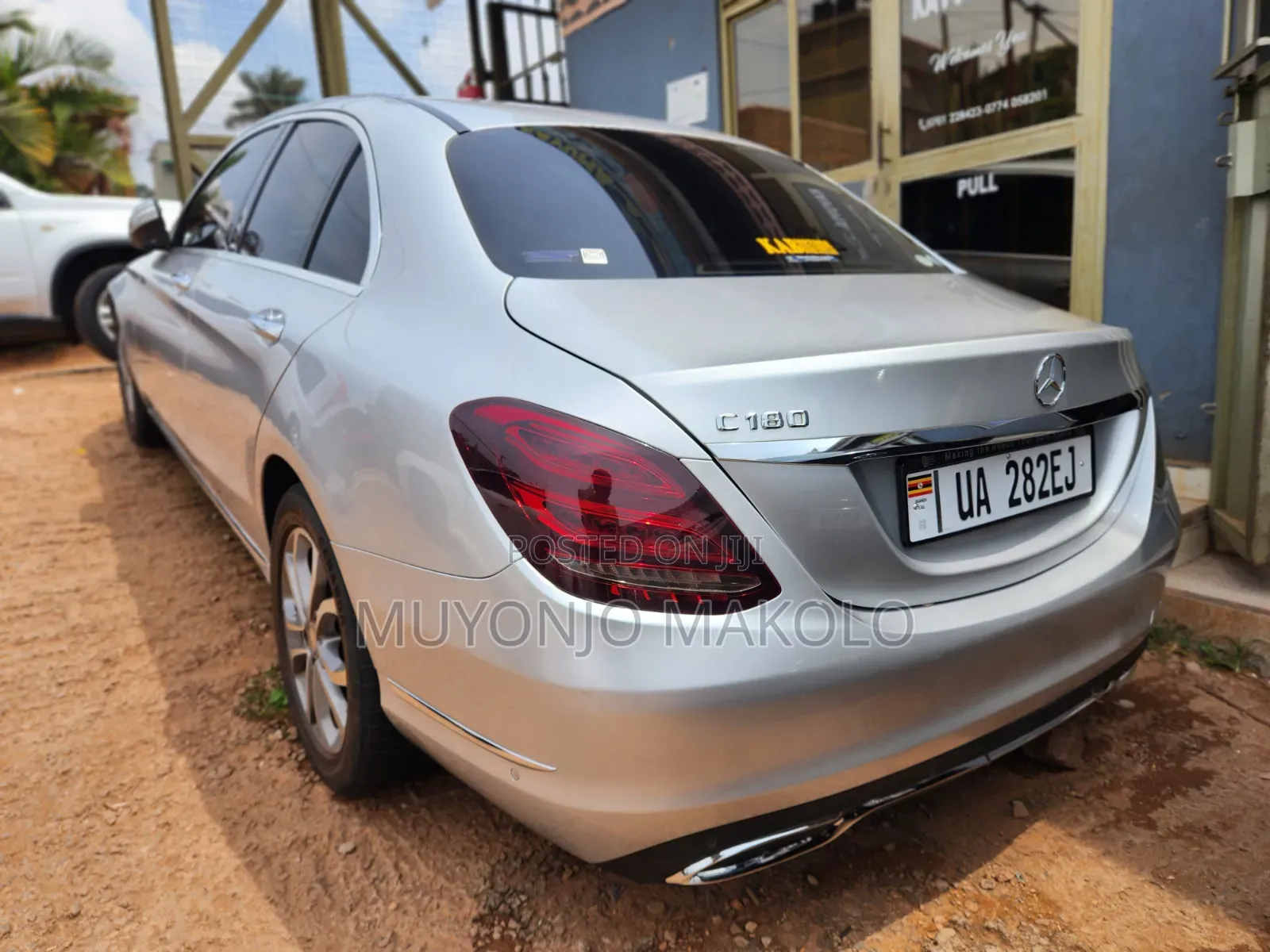 Mercedes-Benz C180 2015 Silver