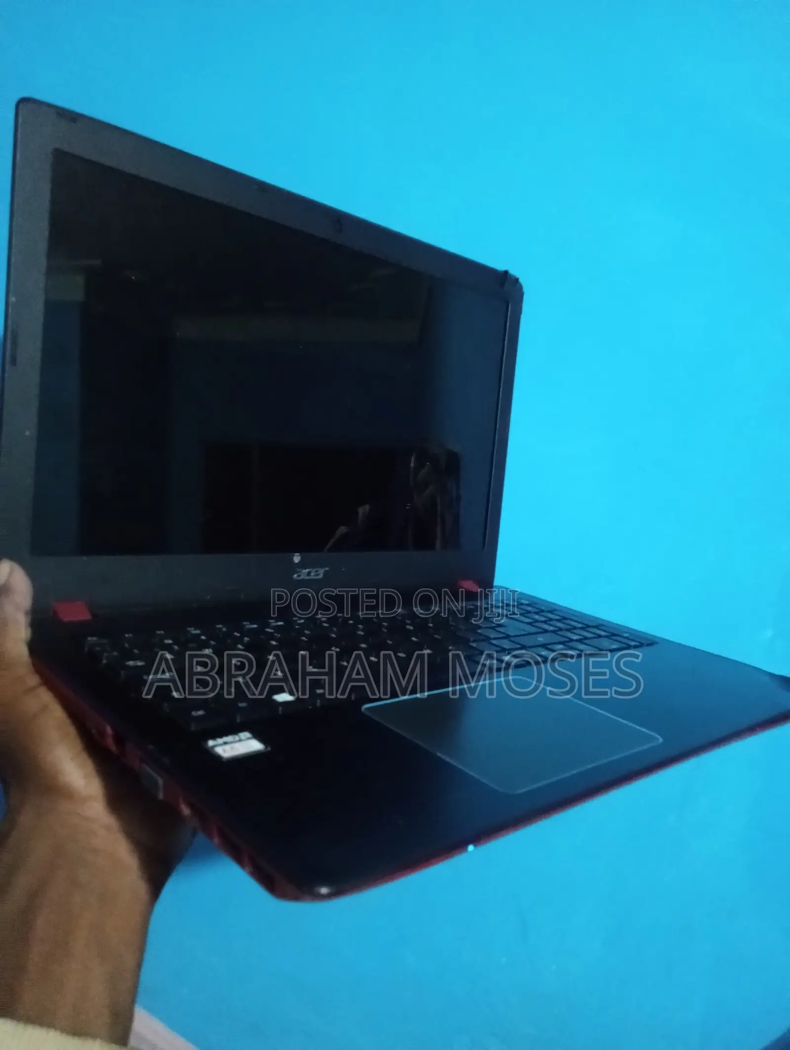 Laptop Acer Aspire E5-523 4GB AMD A6 HDD 500GB