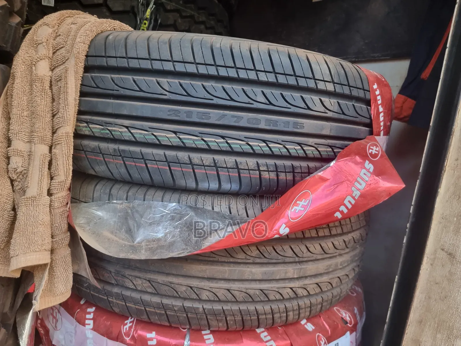 215/70r15 for Noah Townance , Fielde Tourer