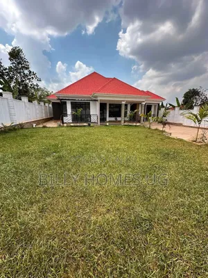 5bdrm Bungalow in Nangabo for sale