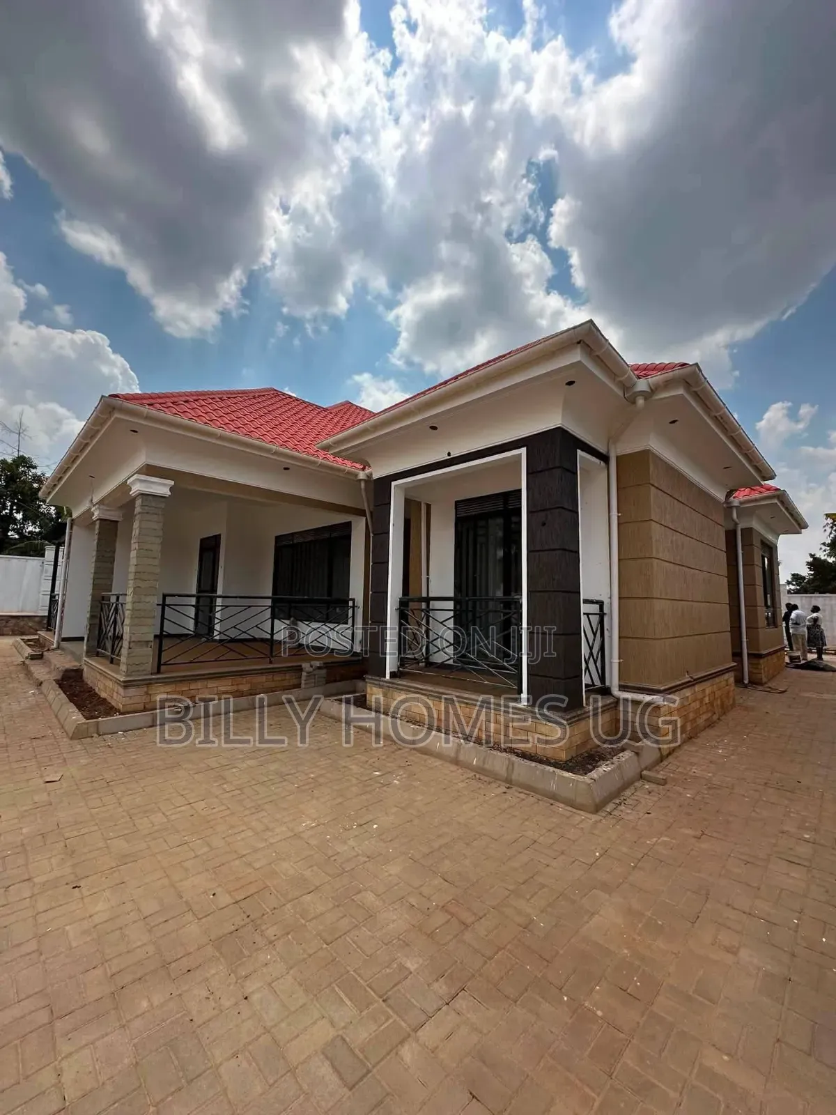 5bdrm Bungalow in Nangabo for sale