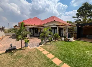 4bdrm Bungalow in Nangabo for sale