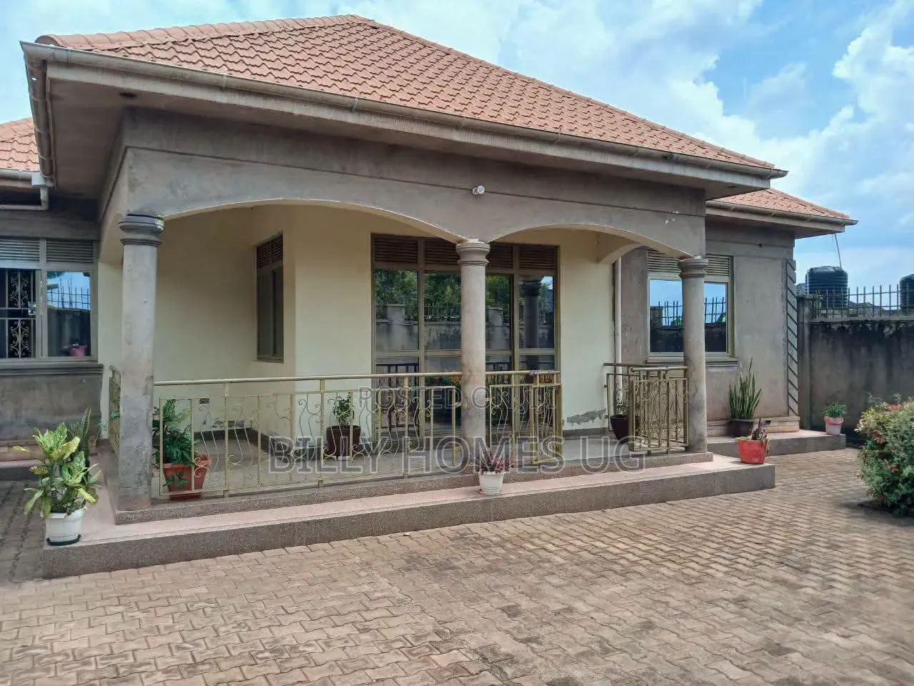 3bdrm House in Nangabo for sale