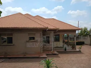 3bdrm House in Nangabo for sale