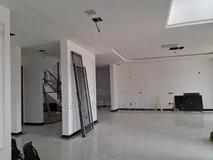 Furnished 7bdrm Mansion in Kira for sale