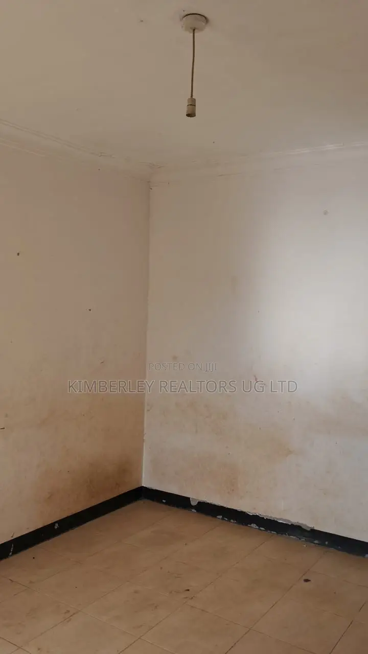 3bdrm House in Division A for sale