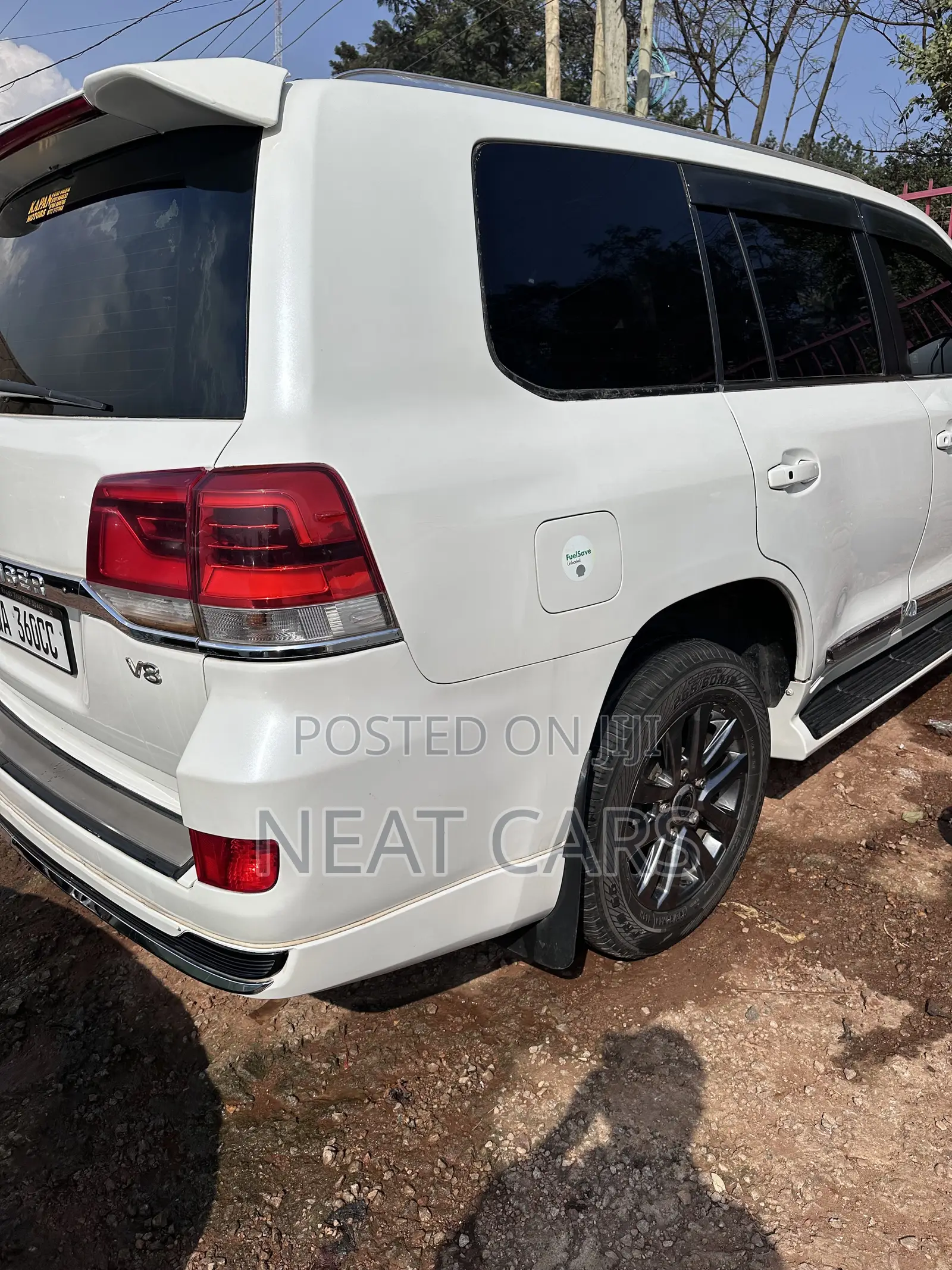 Toyota Land Cruiser Prado 2016 White
