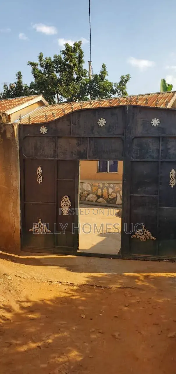4bdrm House in Nabweru for sale