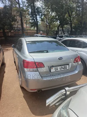 Subaru Legacy 2013 Silver