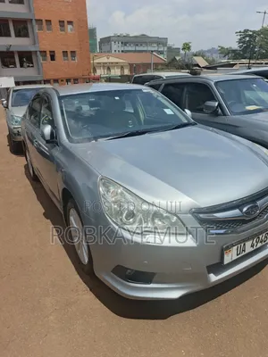 Subaru Legacy 2013 Silver