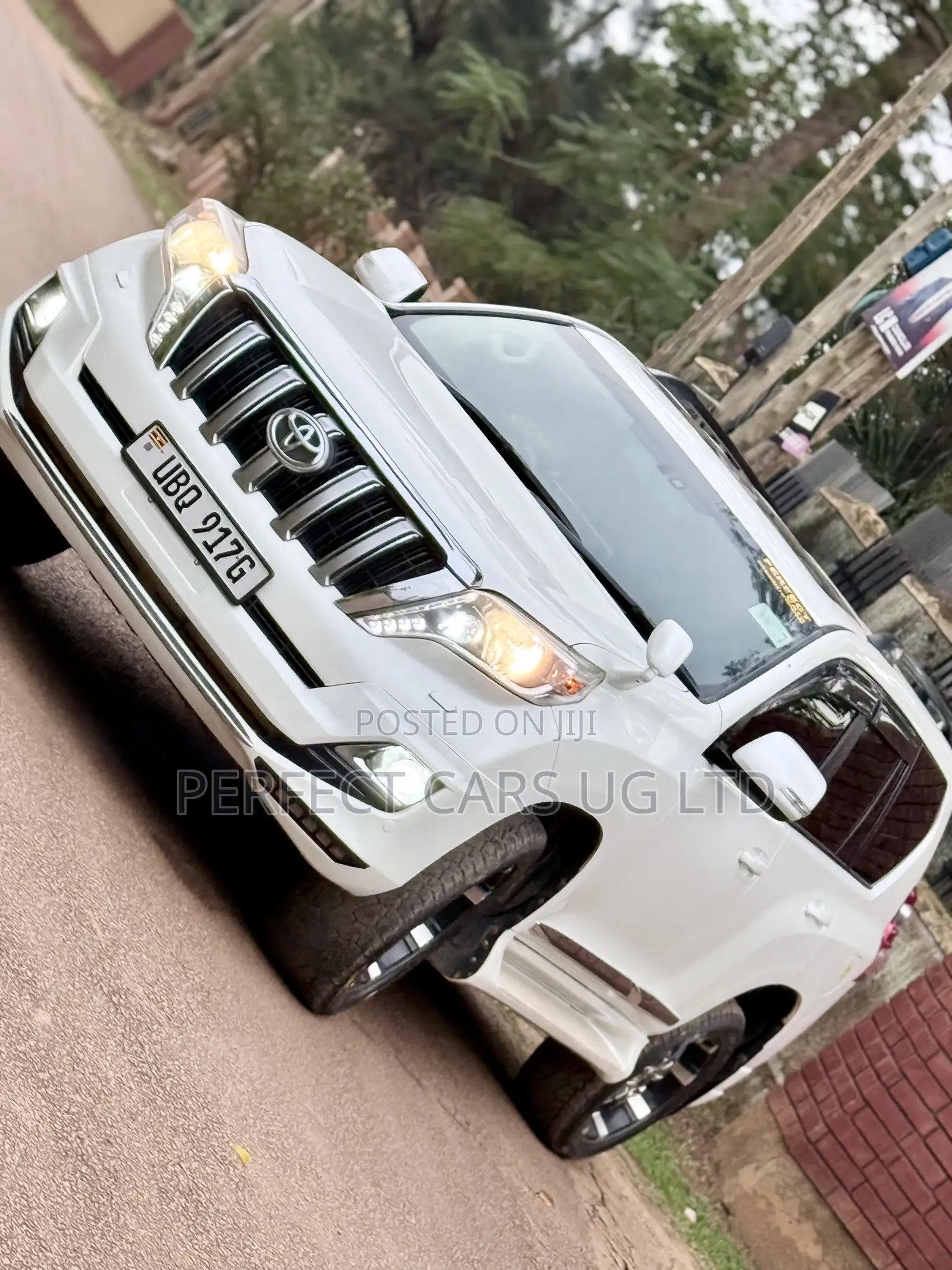 Toyota Land Cruiser Prado 2.7 VVT-i 2015 White
