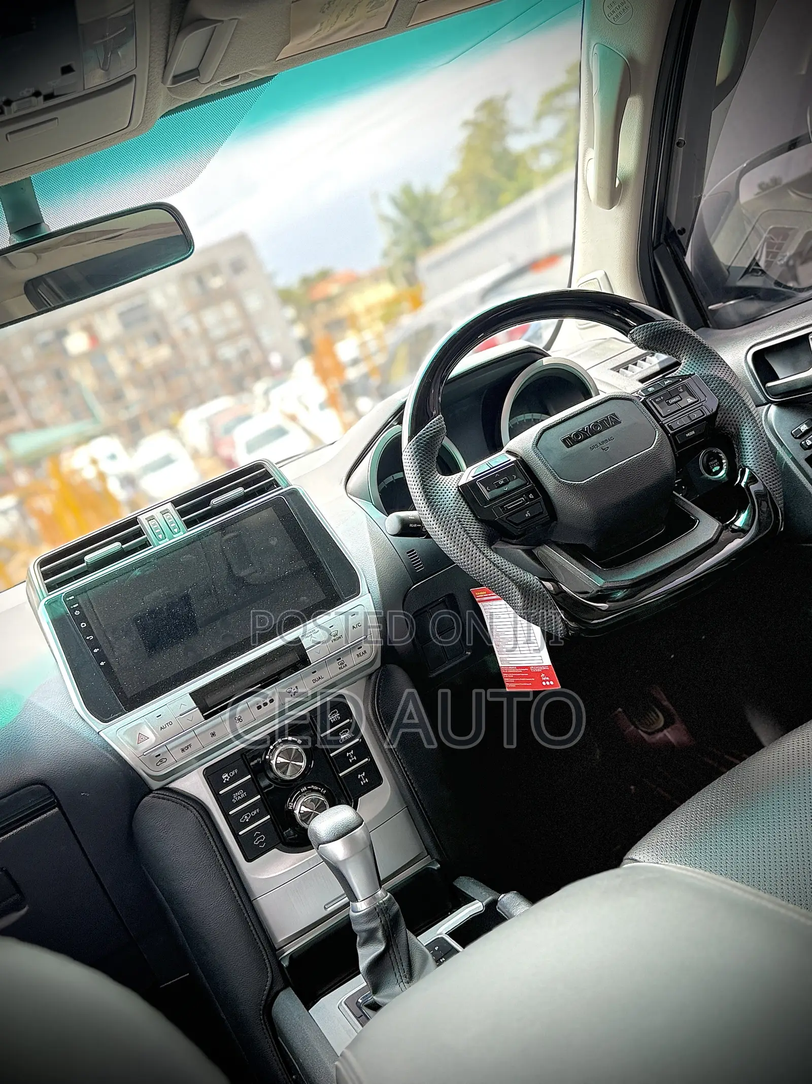 Toyota Land Cruiser Prado 2017 Black