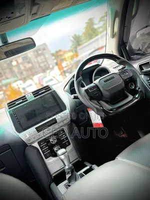 Toyota Land Cruiser Prado 2017 Black