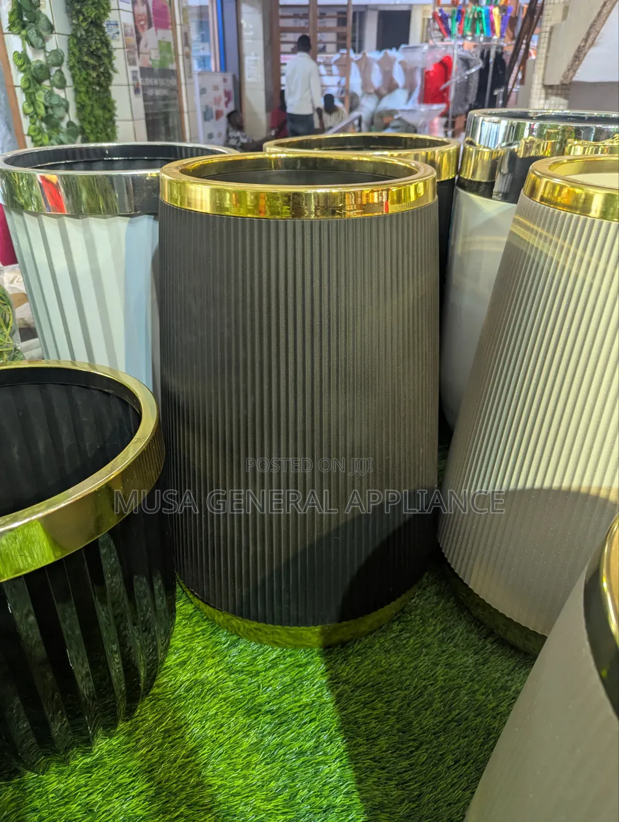 Fibre Glass Flower Pot