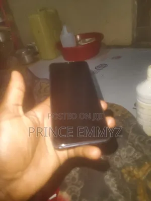 Tecno Spark 8C 64 GB Black