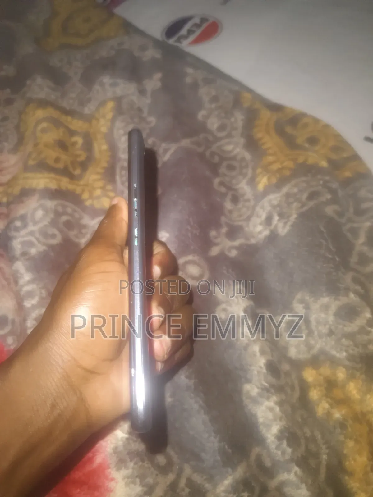 Tecno Spark 8C 64 GB Blue