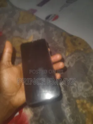 Tecno Spark 8C 64 GB Blue