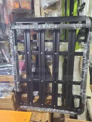 Black Universal Roof Racks
