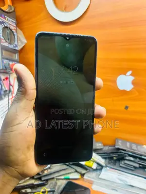 Samsung Galaxy A05 64 GB Black