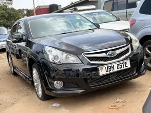 Subaru Legacy 2.5i Premium 2010